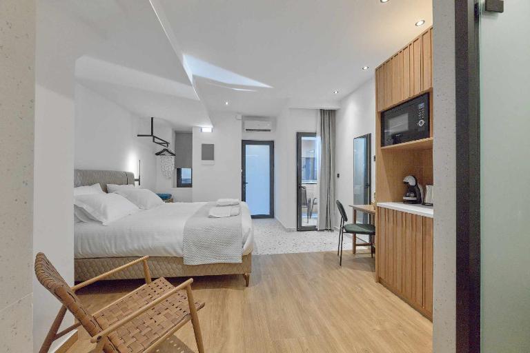 Evridiki Apartment - B&B La Canea