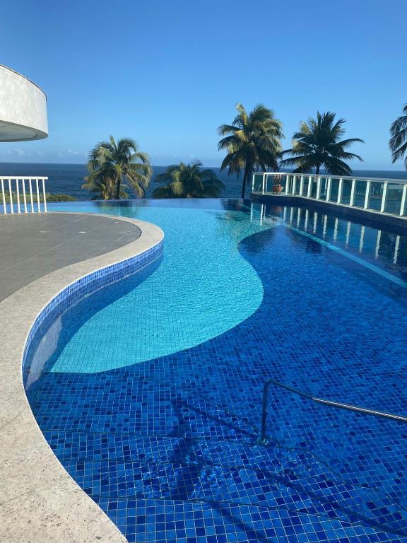 Apartamento amplo e acesso à praia - Bed and Breakfast Salvador