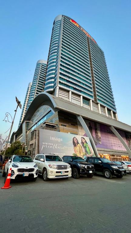 Centaurus Apartment City View One Bed Studio - Bed and Breakfast Islamabad