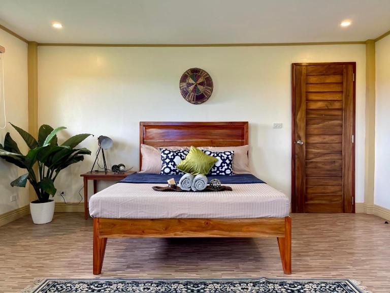 Beautiful 2BD Farmhouse for 3-10 pax - Ferienwohnung Ormoc
