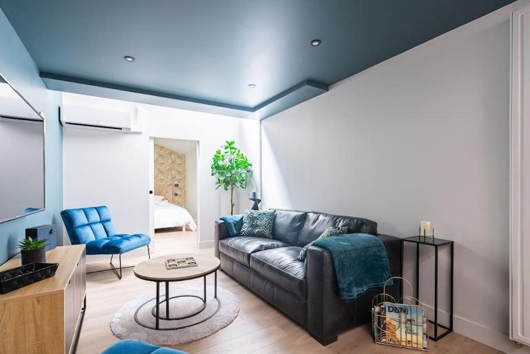 Le Loft du Parvis : spacieux, central & élégant. - B&B Dijon