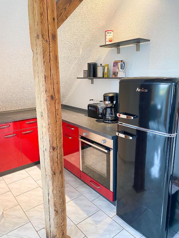 WEINQUARTIER Grüne Villa 70 qm Kamin Küche Parkplatz Turmzimmer - B&B Naumburg