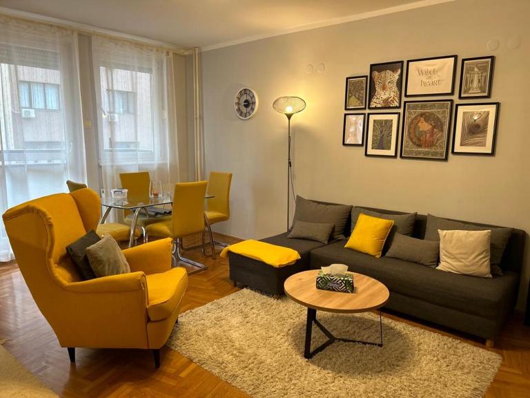 THE FIVE-OLD TOWN Apartments - B&B Belgrado