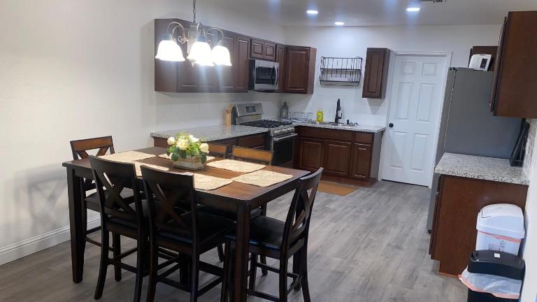 Entire cozy home - B&B Madera