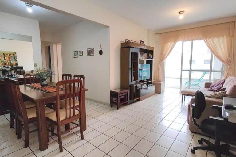 Central apartment 500 m from the beach - B&B Camboriú