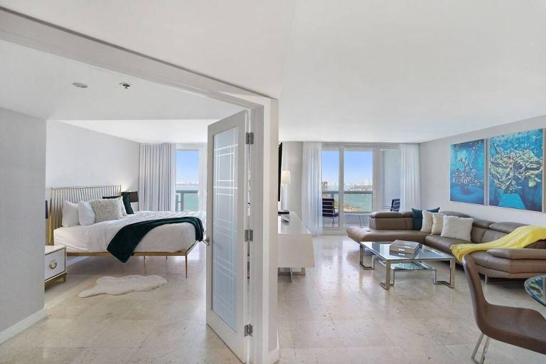 Good Morning Beautiful! Direct Water Views - Ferienwohnung Miami