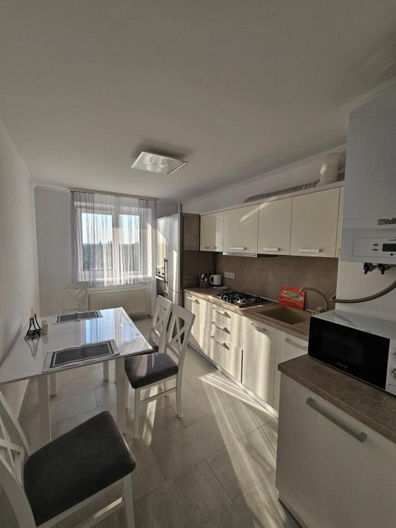 ЖК Яровиця 9 - B&B Lutsk