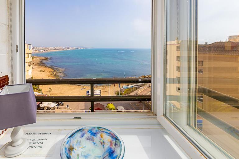 Miramar Magic Sea & Sunrise view - Bed and Breakfast Torrevieja
