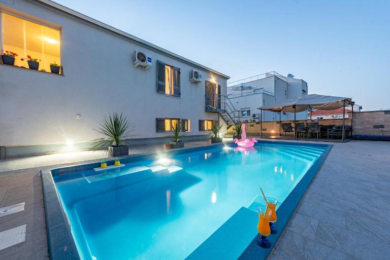 Mery apartment house - B&B Zadar