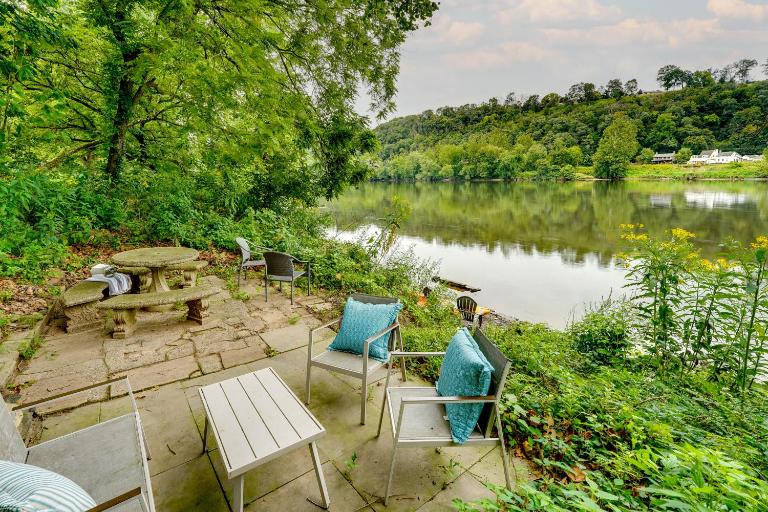 Upper Black Eddy Home w/ Delaware River Access! - Chambres d'hôtes Upper Black Eddy