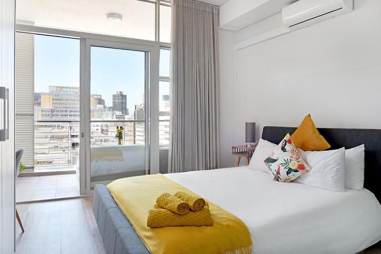 Margot - Luxury apartment, City, Ocean & Mountain views! - B&B Ciudad del Cabo