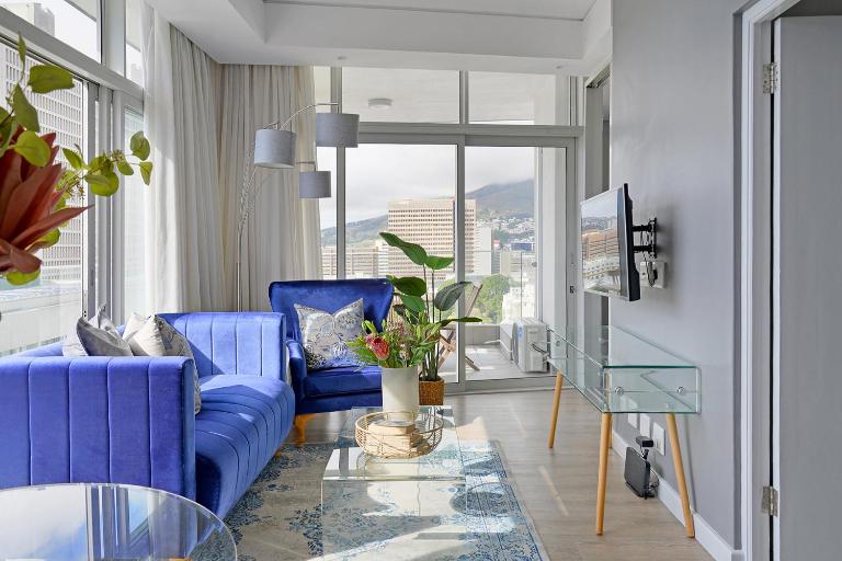 Sophia - Sunny Corner Apt, 180° Ocean, City & Mountain Views - B&B Ciudad del Cabo