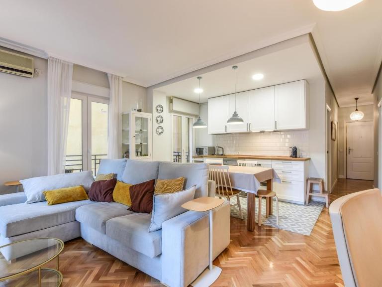 apartamento reformado-2 habitaciones-5 huespedes ALQUILER TEMPORAL - B&B Madrid