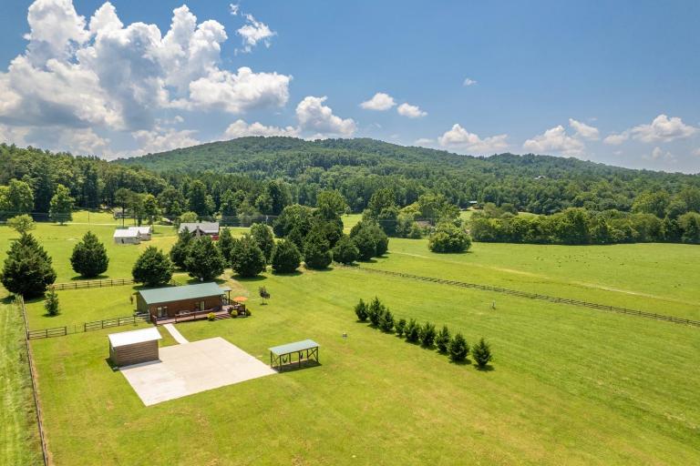 Lil Yellowstone - B&B Morganton