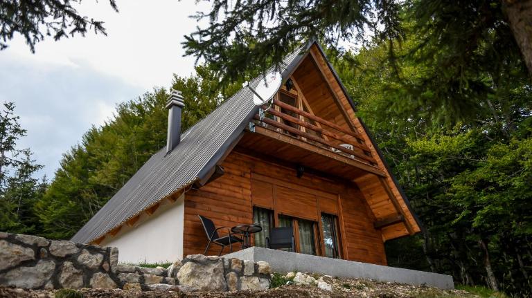 Highlander guesthouse - B&B Zabljak
