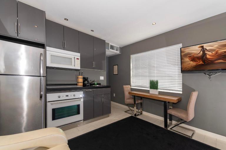 Sunny Days Apartments - B&B Miami Beach