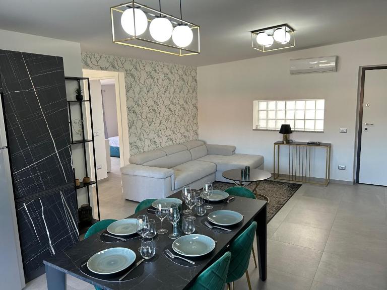 Attico al mare-Luxury Penthouse - Chambres d'hôtes Montepaone Lido