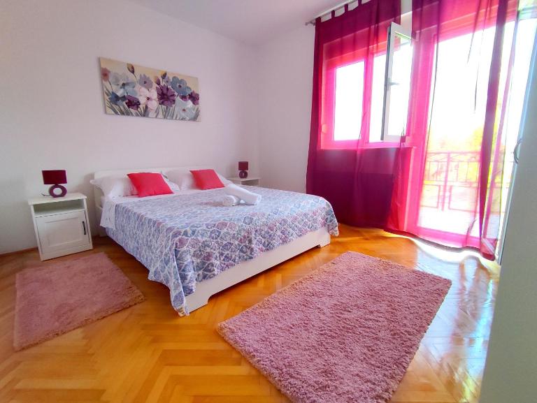 Apartment Tea-1 - Ferienwohnung Okrug Donji