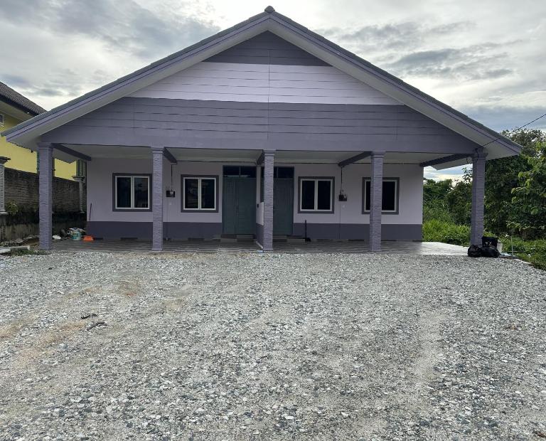 DHIA HOMESTAY - B&B Machang