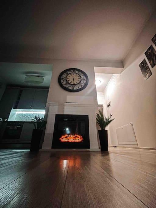 Premium Apartament - Chambres d'hôtes Dumbrăviţa