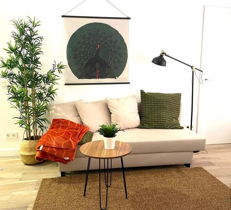 office 25 - Bed and Breakfast Tres Cantos