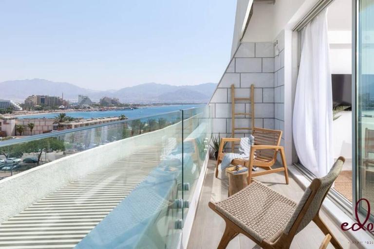 סוויטה מפוארת במתחם סי סייד - By Edomlux - B&B Eilat