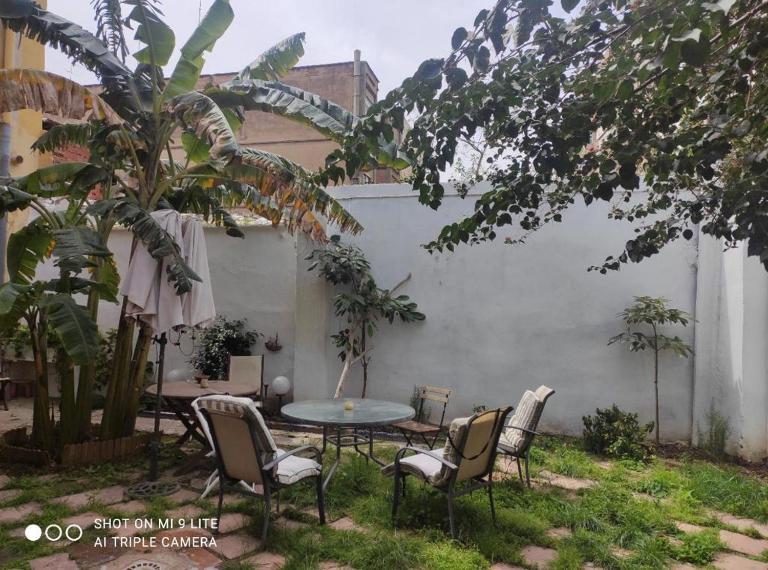 Cozy apartamento en Ruzafa para 2-3 personas con aire acondicionado y salida directa a terraza - Ferienwohnung Valencia