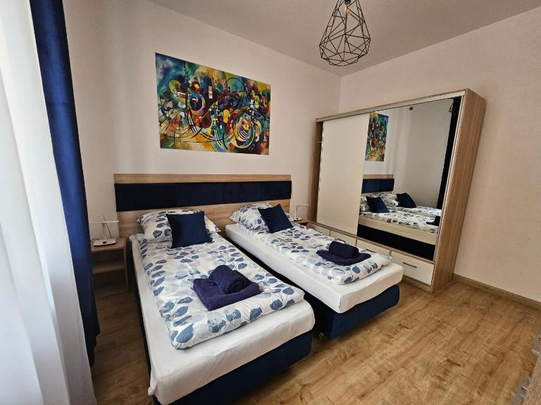 Apartamenty KoktajLOVE - Bed and Breakfast Kielce