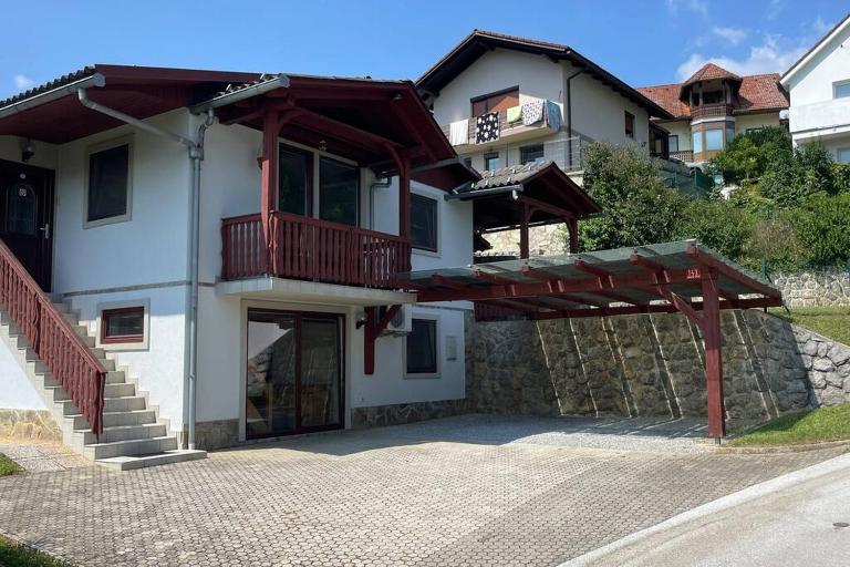Family House Simba - B&B Šmarješke Toplice