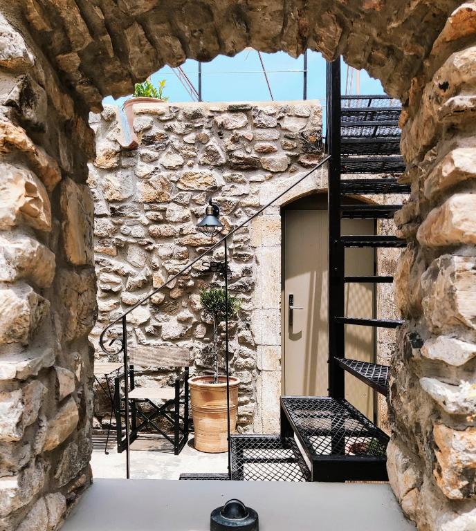 Pyrgi Cretan Living & Spa - Suites & Wellness - B&B Pýrgos