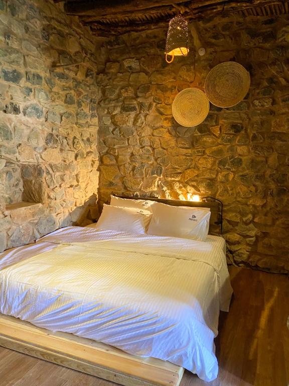 Hanging Terraces المدرجات المعلقة - Bed and Breakfast Al ‘Aqr