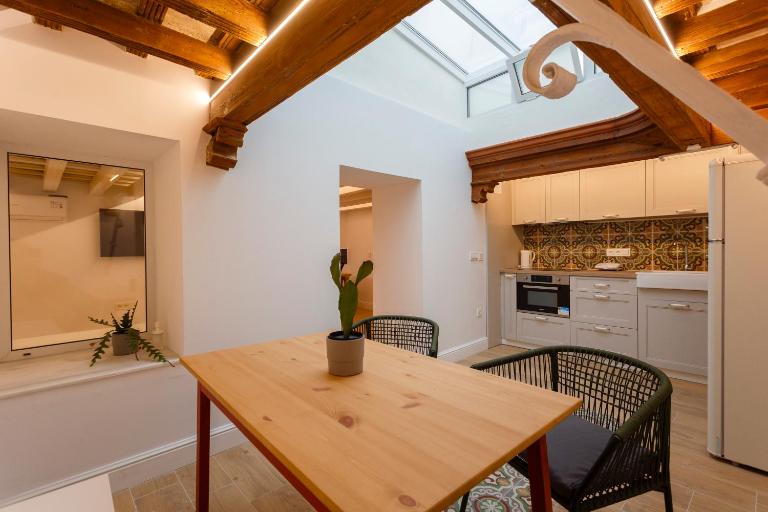 Estudio Amor BRUJO by Cadiz4Rentals - Bed and Breakfast Cádiz