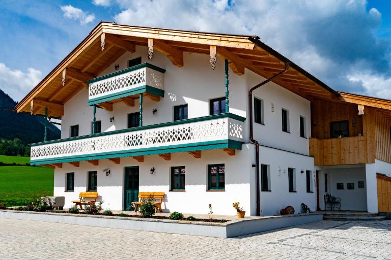 Ferienwohnungen Heillinger Gütl inkl. Chiemgaukarte - Ferienwohnung Ruhpolding