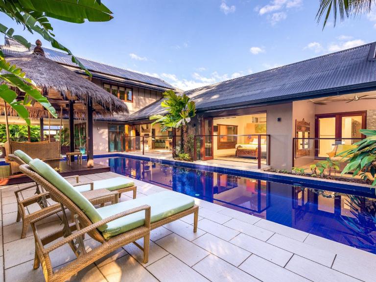 Oasis Beachfront Mirage - B&B Port Douglas