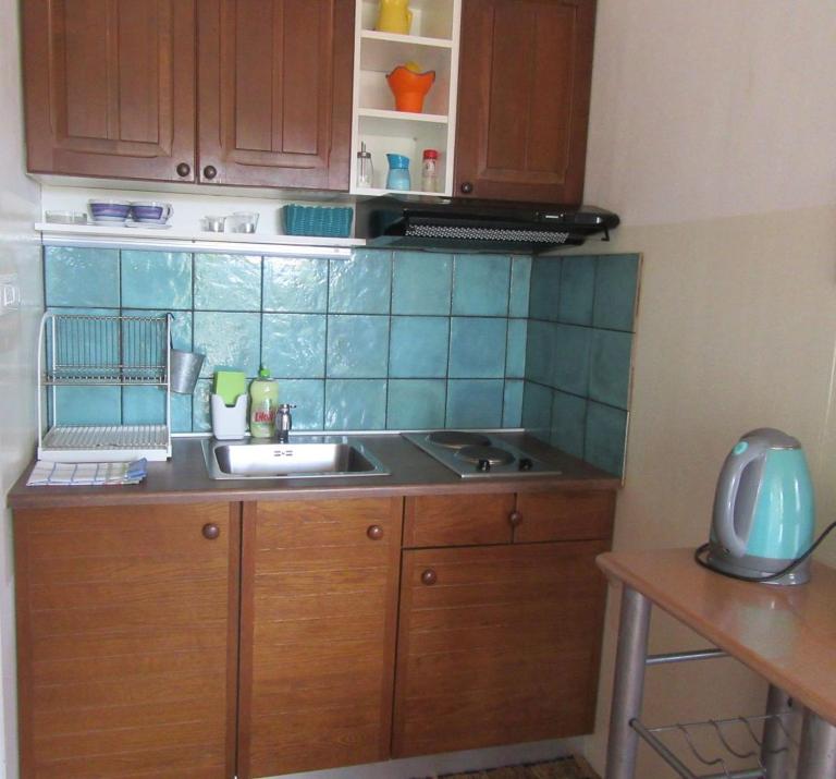 Mala kuća kraj mora - Ferienwohnung Grebaštica