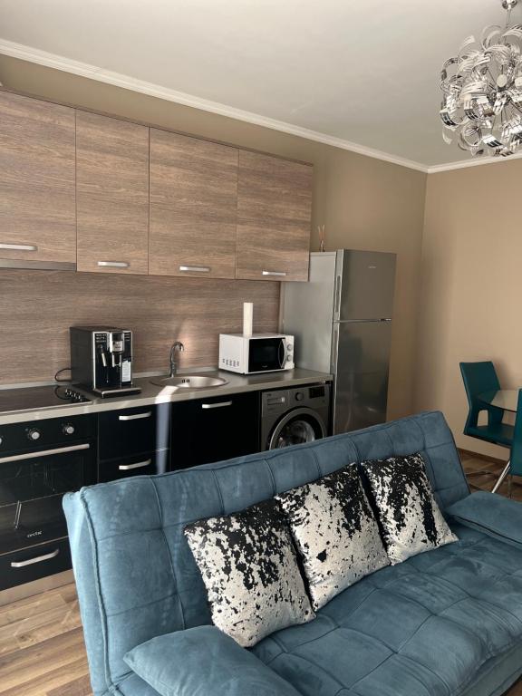 Apartament Jadis 2 - Ferienwohnung Großwardein
