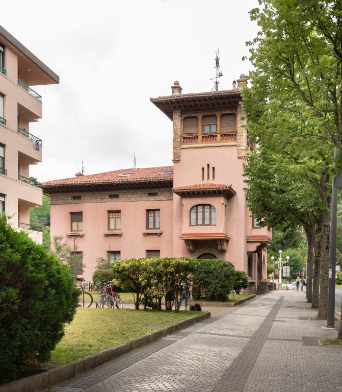 Apartamento con garaje en el centro de Zumaia - Ferienwohnung Zumaia