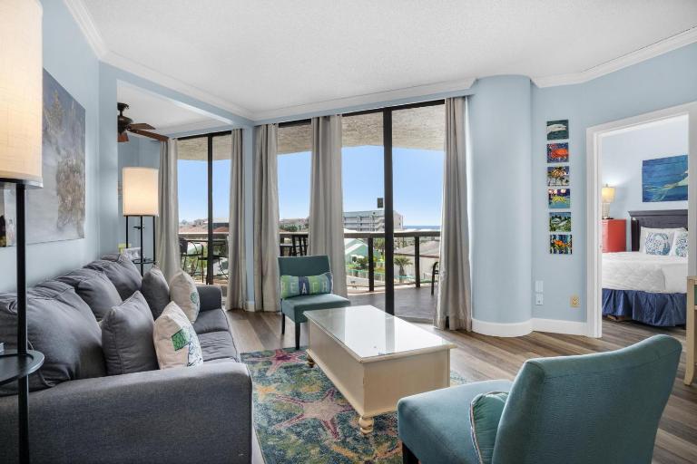 Surfside Resort #309 - B&B Destin