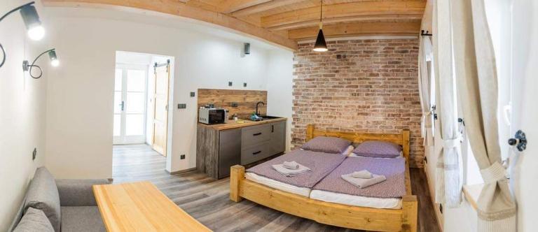 Penzion u Orloje - B&B Žatec