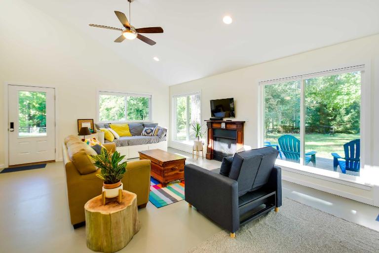 Quaint Charlottesville Home < 10 Mi to Dtwn! - B&B Earlysville