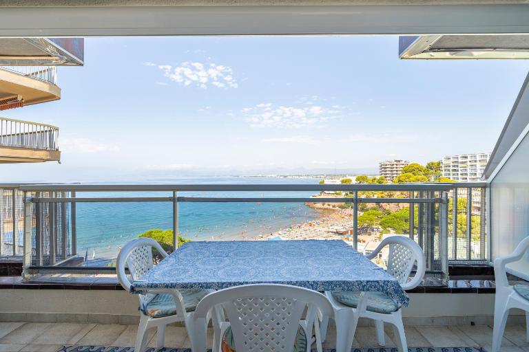 Hauzify I Apartament Capellans - Bed and Breakfast Salou