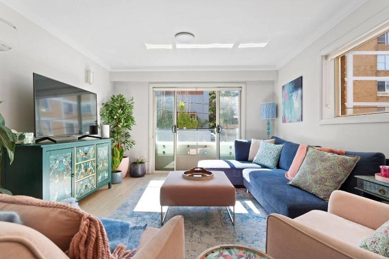 Sunset Swirl - A Pastel Dream by the Beach - B&B Sydney