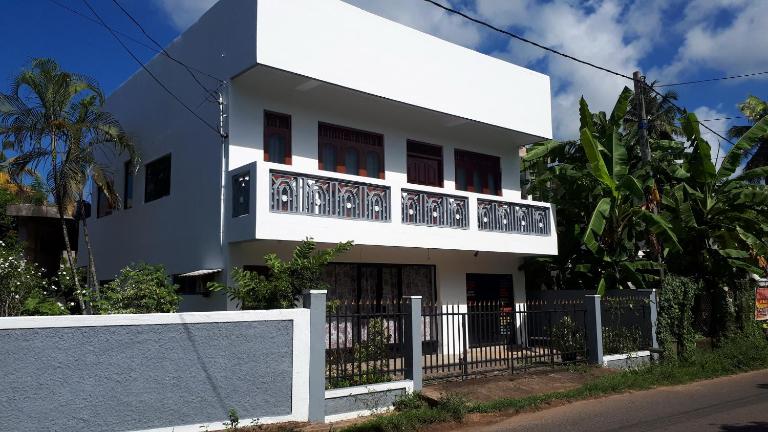 Villa B7 - Ferienwohnung Weligama