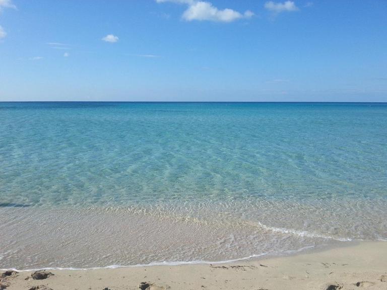 casa gialla mare del salento - B&B Maruggio