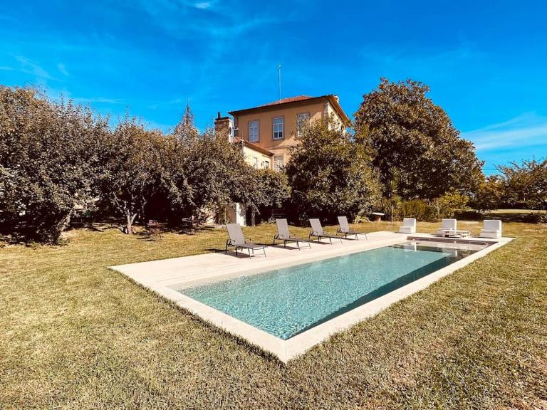 Quinta Tilia - Farmhouse - B&B Oliveira de Azeméis