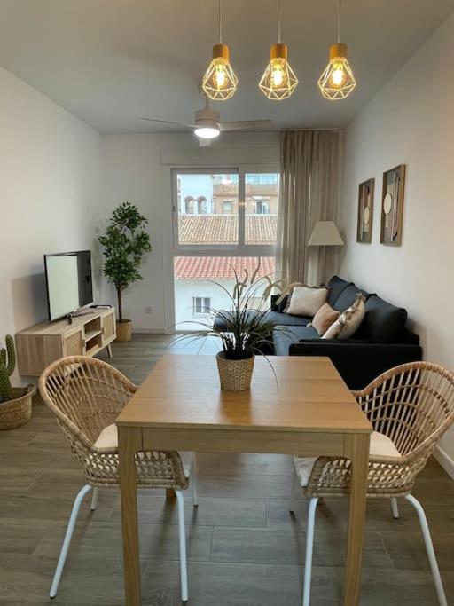 Lovely Beach Apartment - Ferienwohnung Rincón de la Victoria