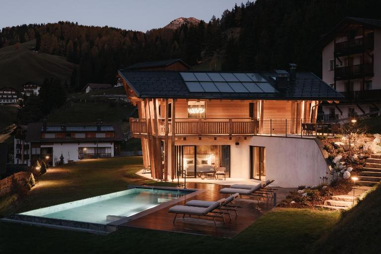 Luxury Spa Chalet Lum d'Or - B&B Selva