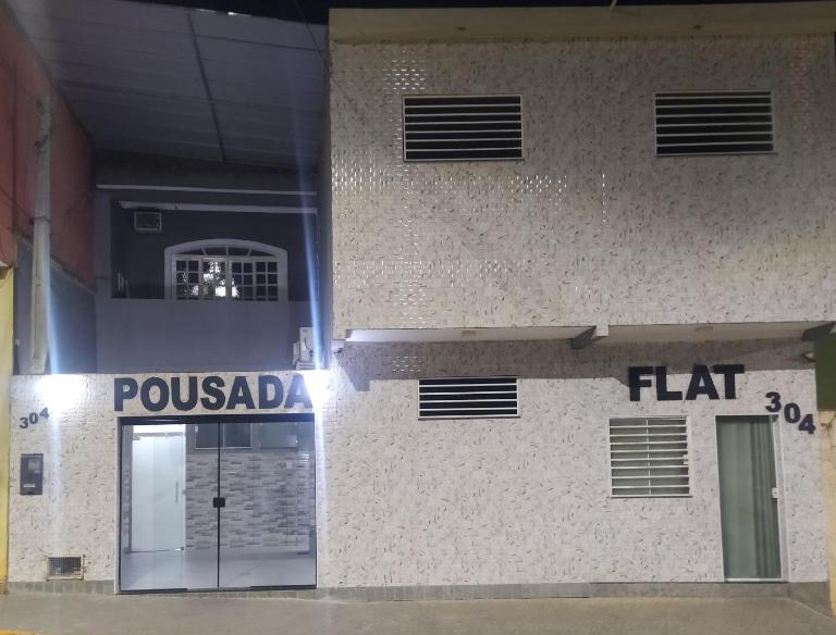 Pousada Quarto com tv,ar,frigobar,wifi e garagem - Chambres d'hôtes Aparecida