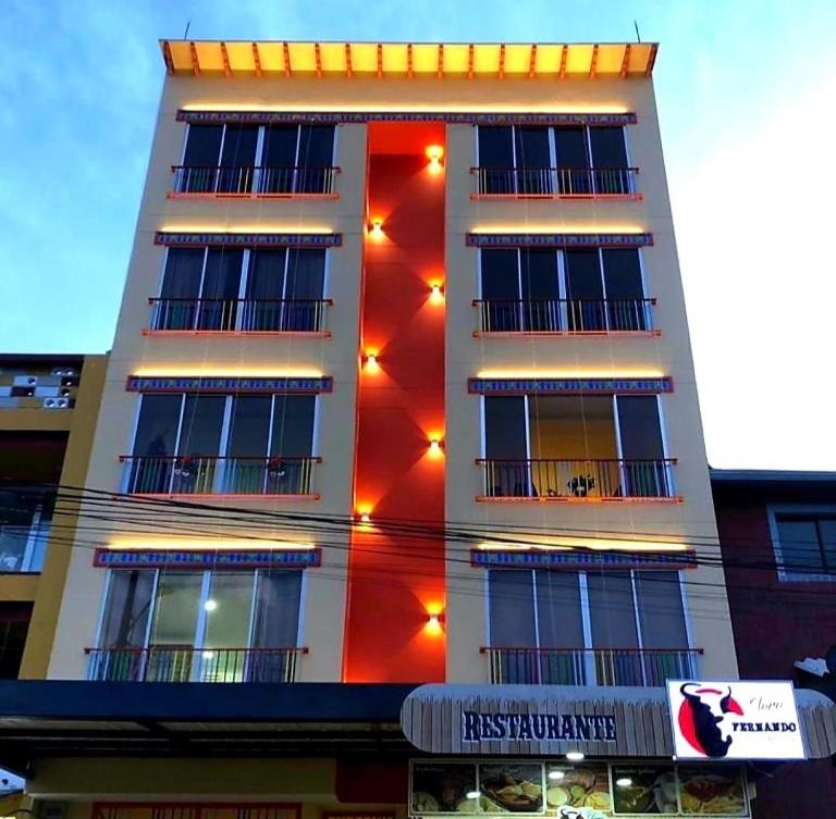 Apartamentos Avenida del malecón, frente al lago. Guatape - B&B Guatapé