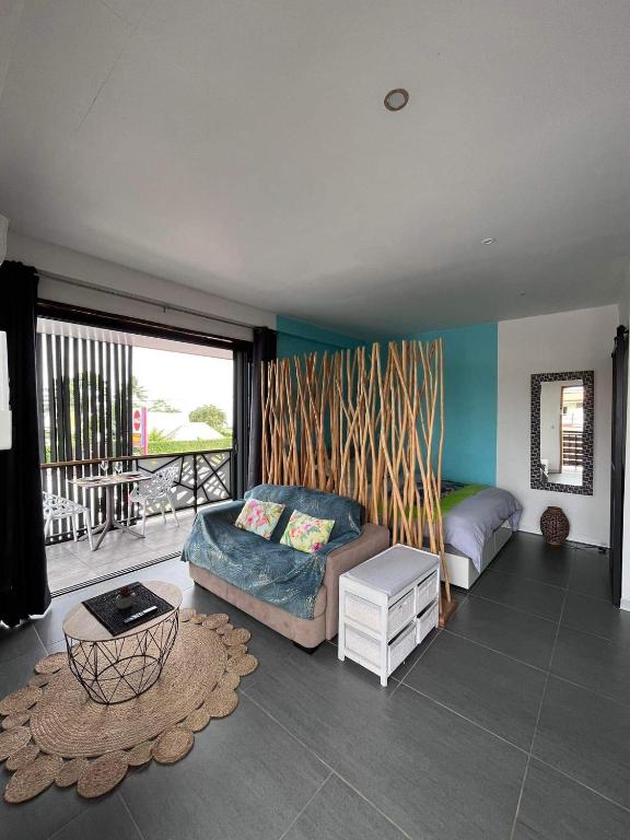 2 accomodations -Studio du Manoir -Le Manoir - Bed and Breakfast Punaauia